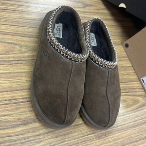 Ugg Tasman slippers